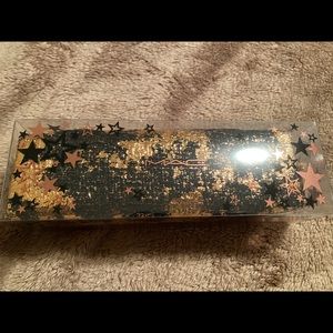 Brand New MAC cosmetics neutral lip kit